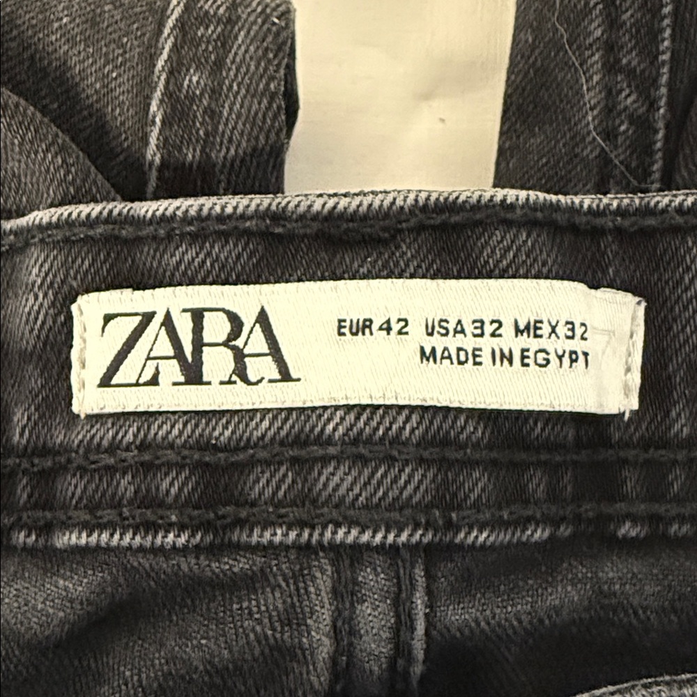 Zara Distressed Paint Splatter Slim Jeans Black 32 x 31 - Picture 8 of 8